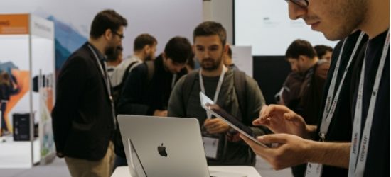 hire laptops for events and meetings